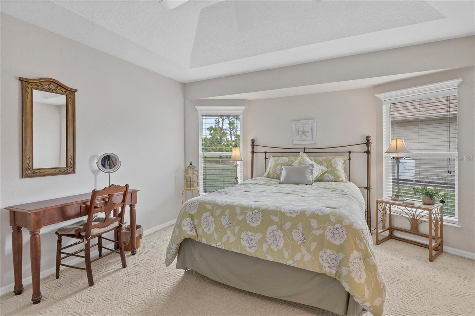 Image 32 of 61 For 42 Medalist Lane