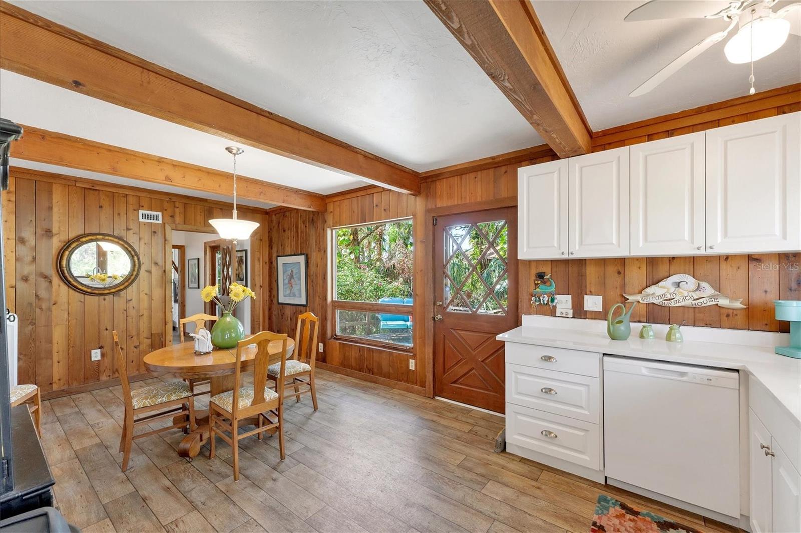 Image 15 of 50 For 681 Olive Street