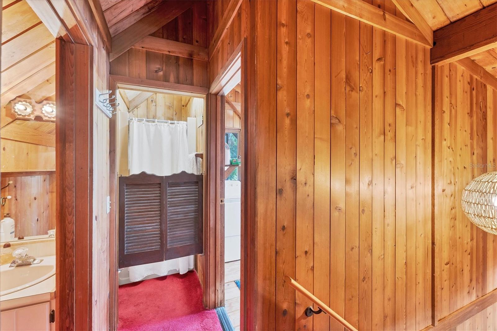 Image 21 of 50 For 681 Olive Street