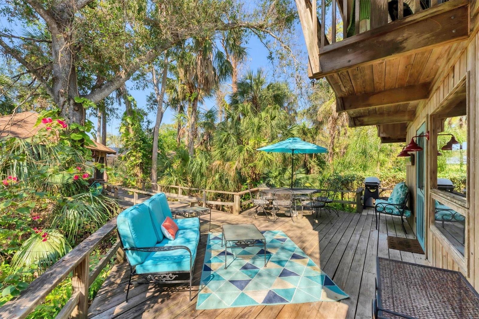 Image 29 of 50 For 681 Olive Street