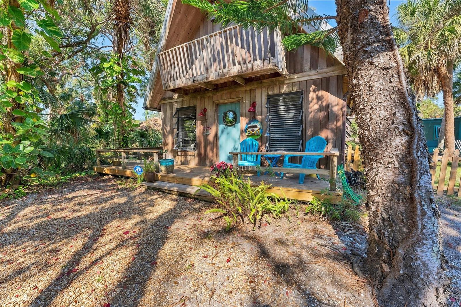 Image 3 of 50 For 681 Olive Street