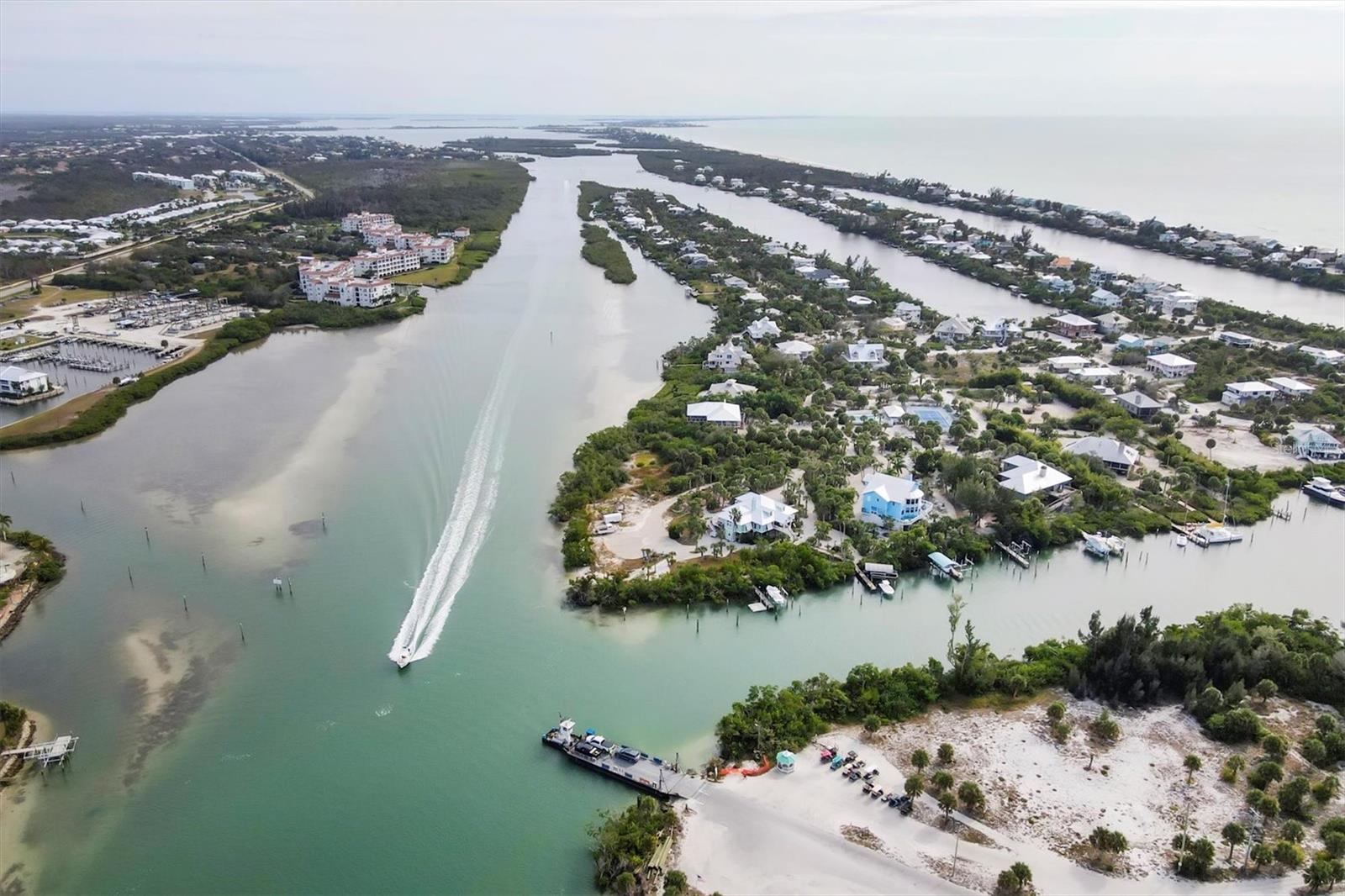 Image 12 of 19 For 6 Point Way