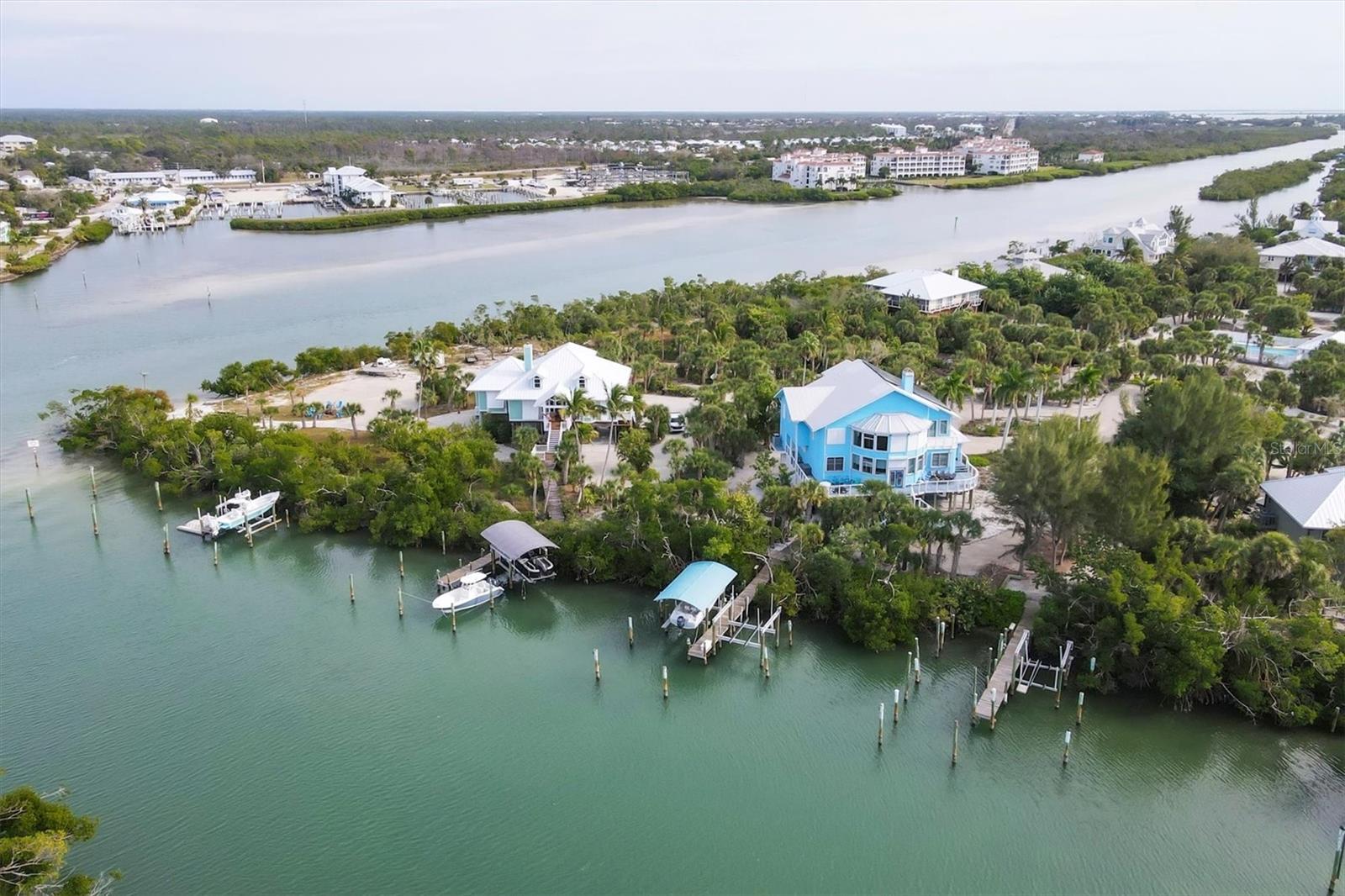 Image 13 of 19 For 6 Point Way