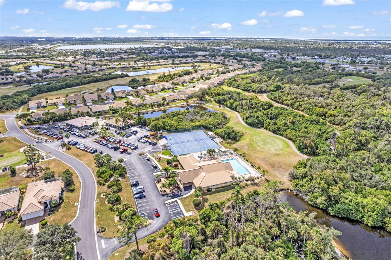 Image 41 of 50 For 8479 Creekview Lane