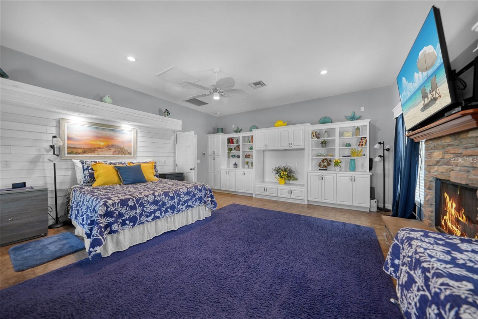 Image 25 of 50 For 24805 Nova Lane