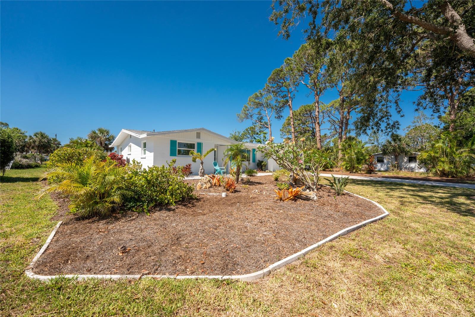 Image 38 of 71 For 1691 Lakeview Place