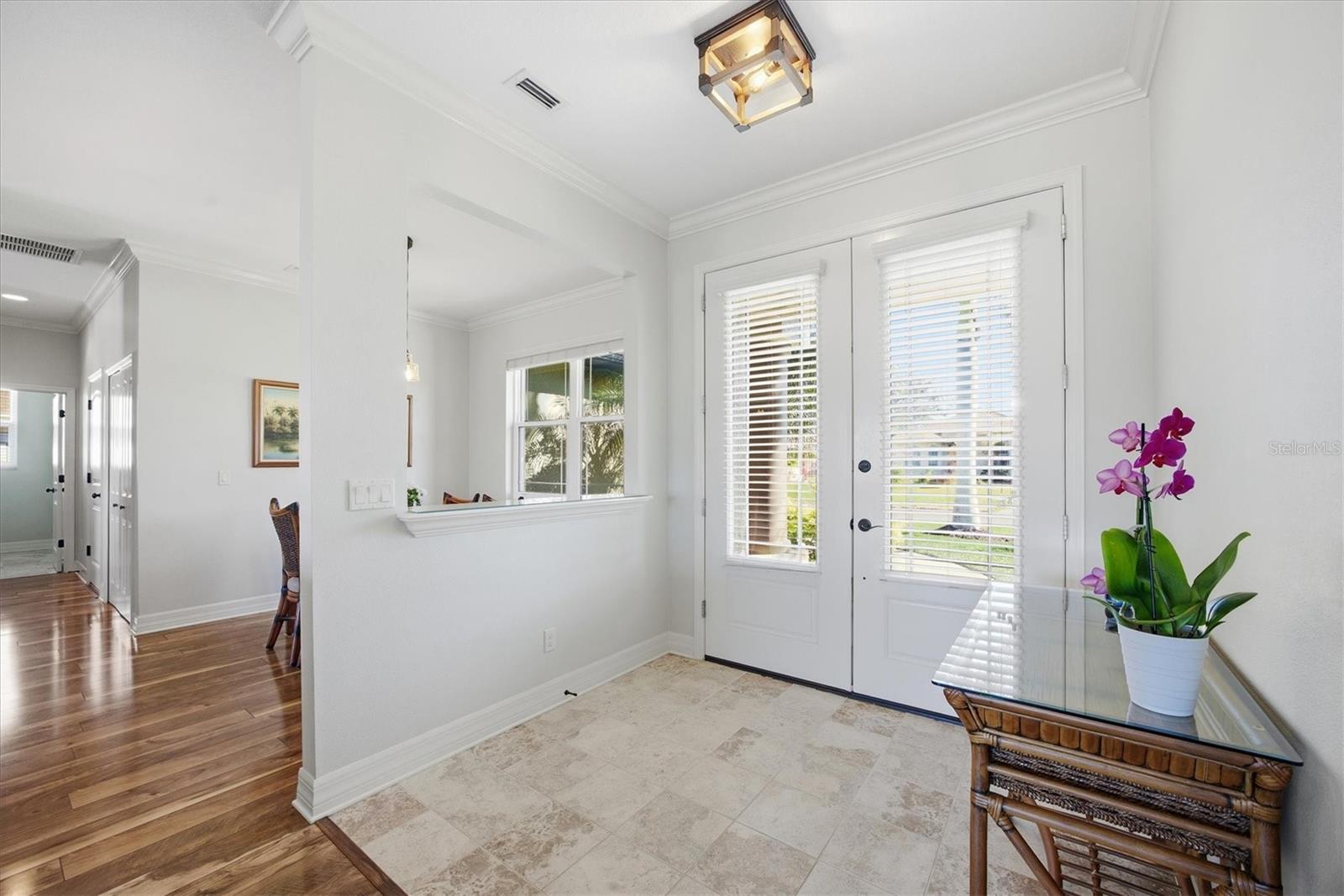 Image 9 of 38 For 45 Broadmoor Lane