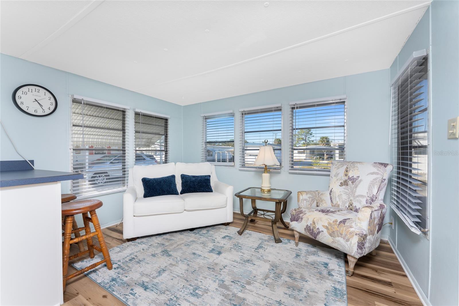 Listing photo id 2 for 1891 Englewood Road 11