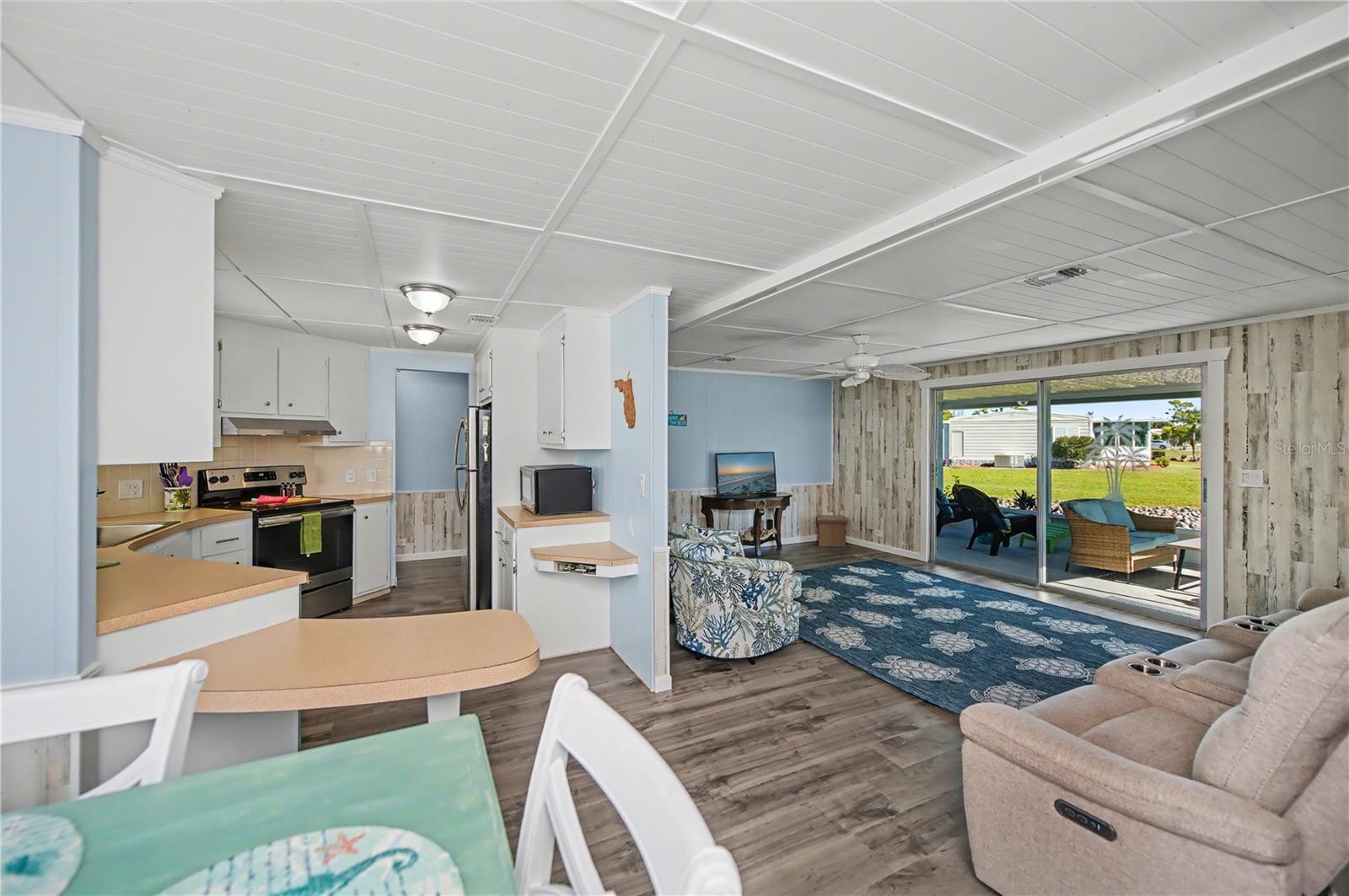 Image 18 of 63 For 3303 Blue Jay Lane