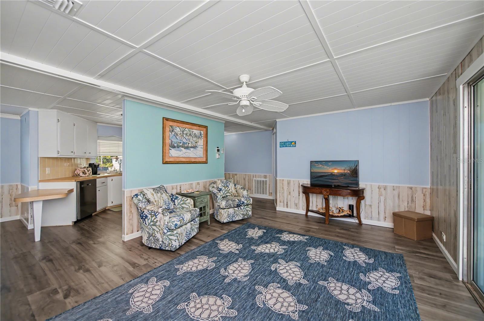 Image 21 of 63 For 3303 Blue Jay Lane