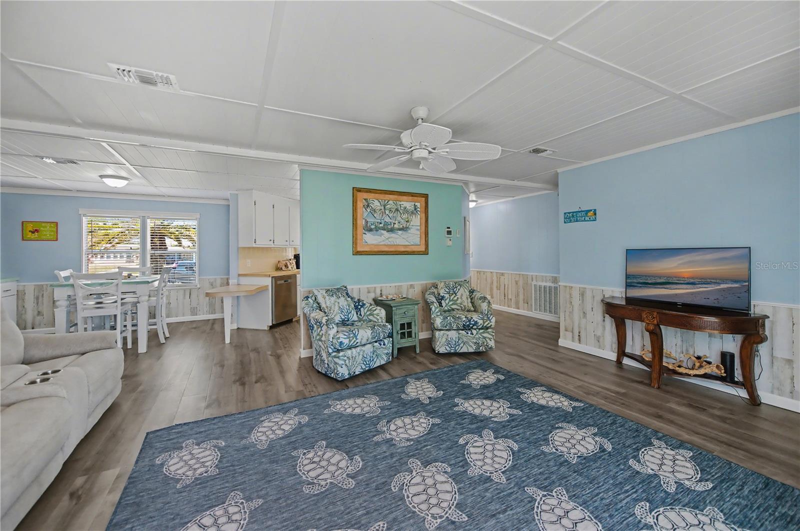 Image 24 of 63 For 3303 Blue Jay Lane