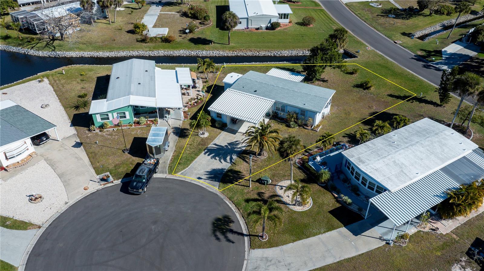 Image 6 of 63 For 3303 Blue Jay Lane