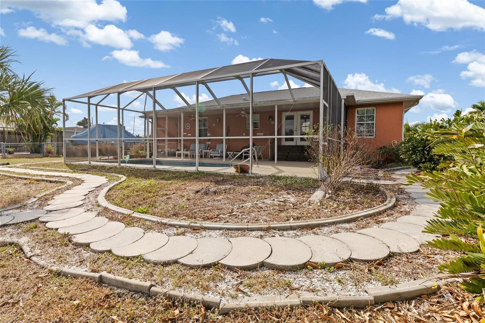 Image 33 of 43 For 125 Baldwin Court Se