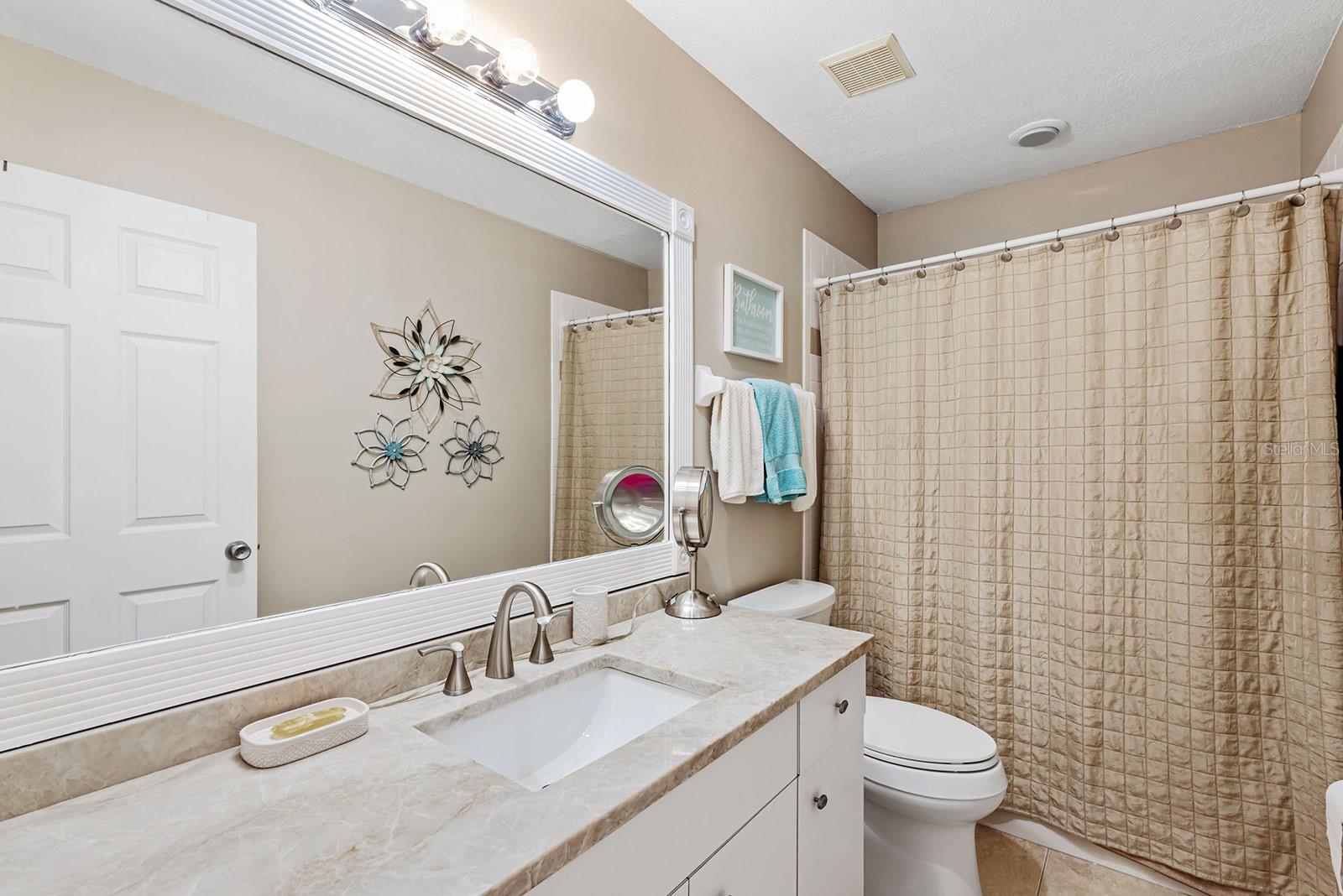 Image 33 of 57 For 4260 Placida Road 12c