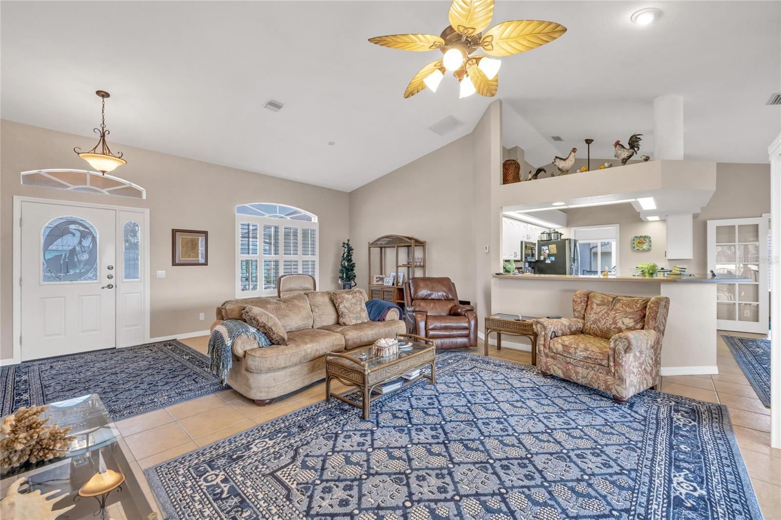 Image 8 of 41 For 1955 Michigan Avenue