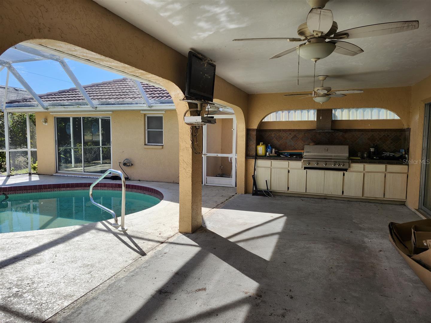 Image 10 of 44 For 7148 Coventry Terrace