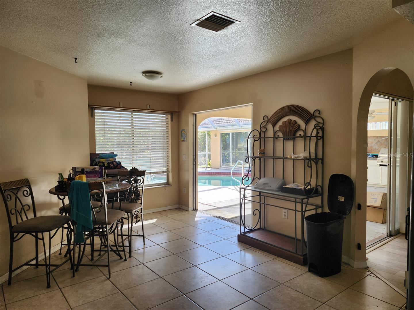 Image 9 of 44 For 7148 Coventry Terrace