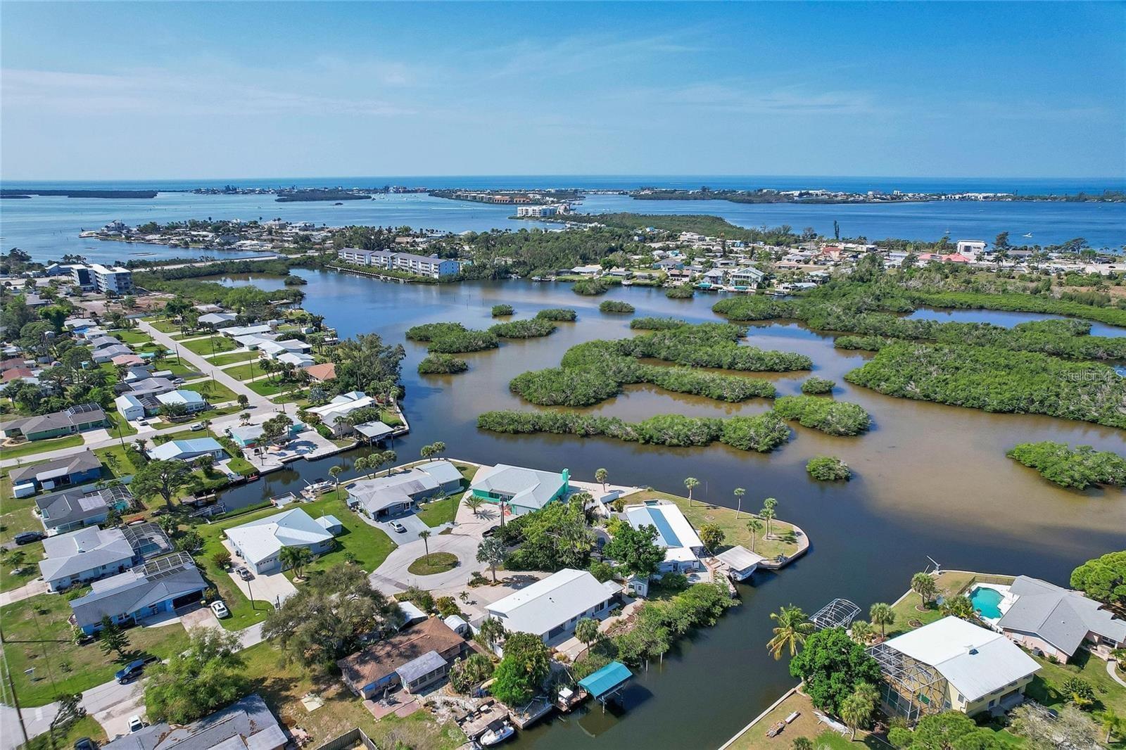 Image 3 of 19 For 1490 Janet Place