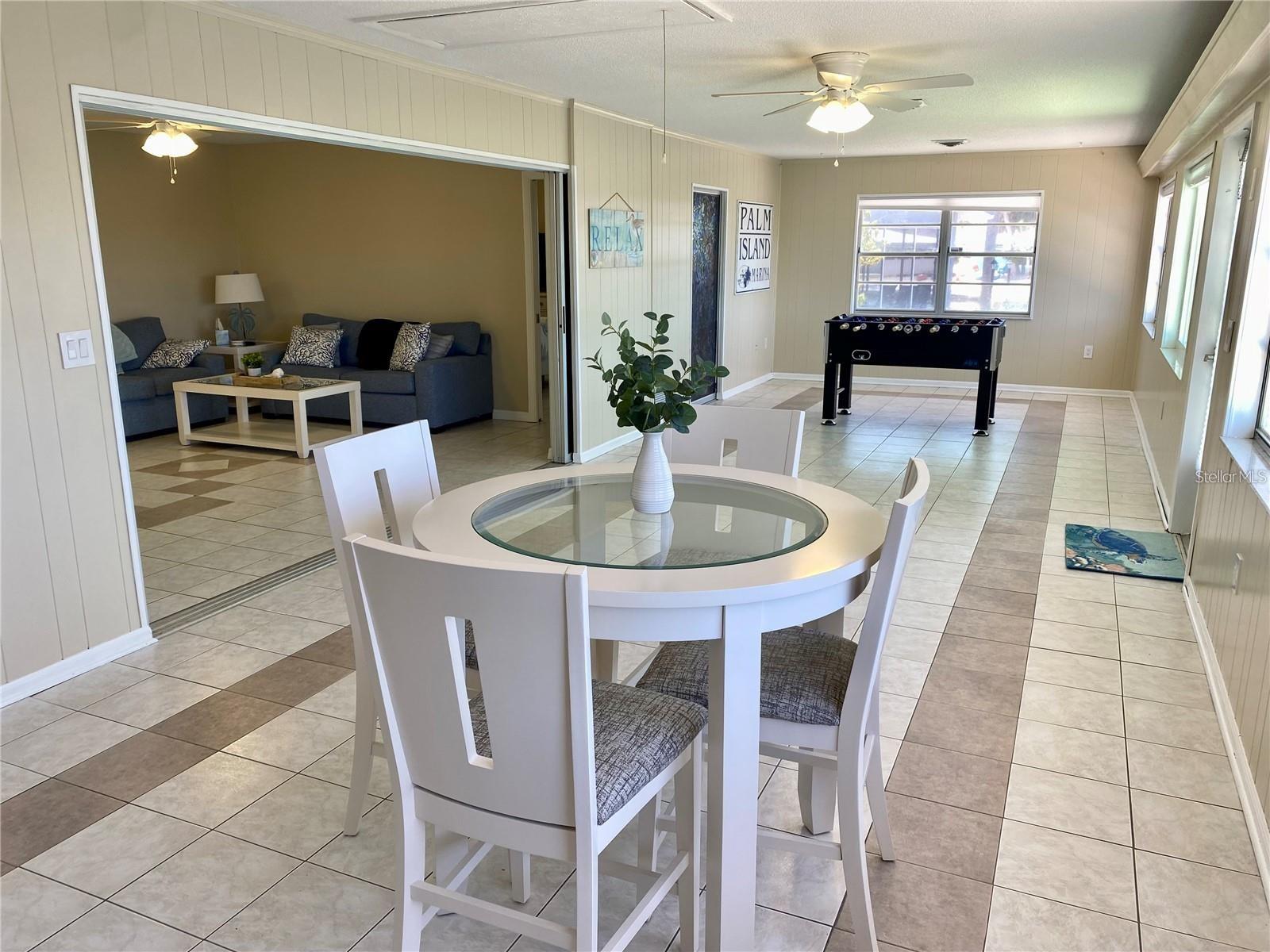 Image 4 of 19 For 1490 Janet Place