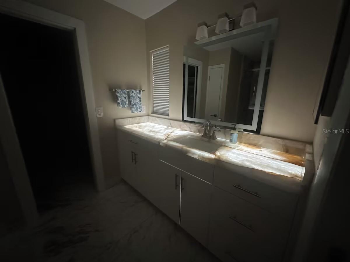 Image 9 of 19 For 1490 Janet Place