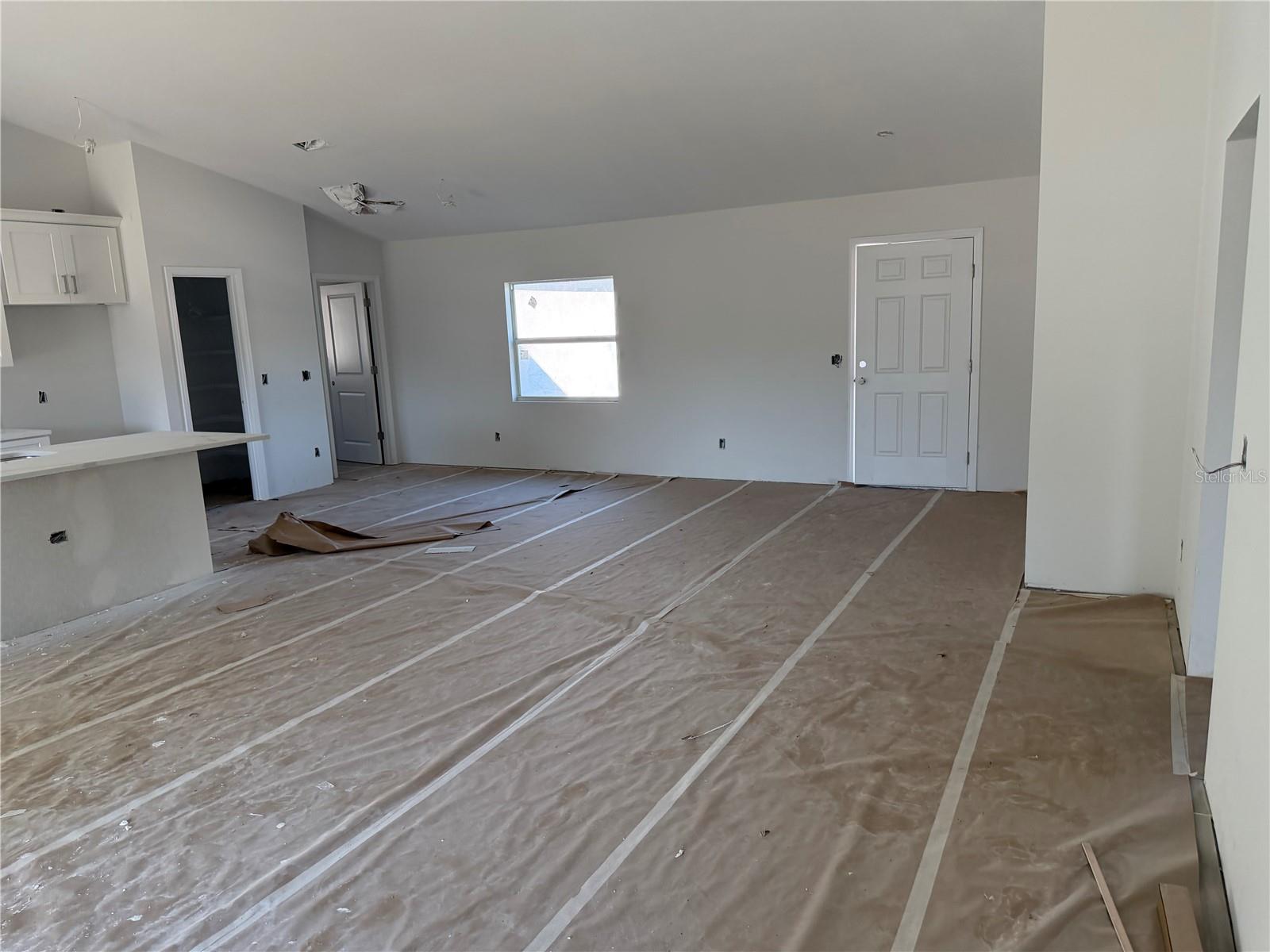 Image 11 of 29 For 15053 Mcgraw Avenue