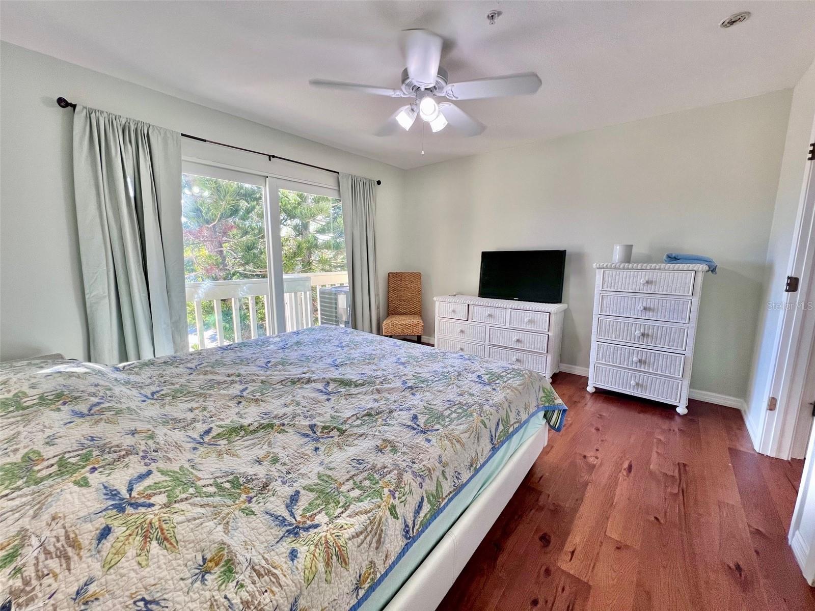 Image 22 of 66 For 9400 Little Gasparilla Island H4