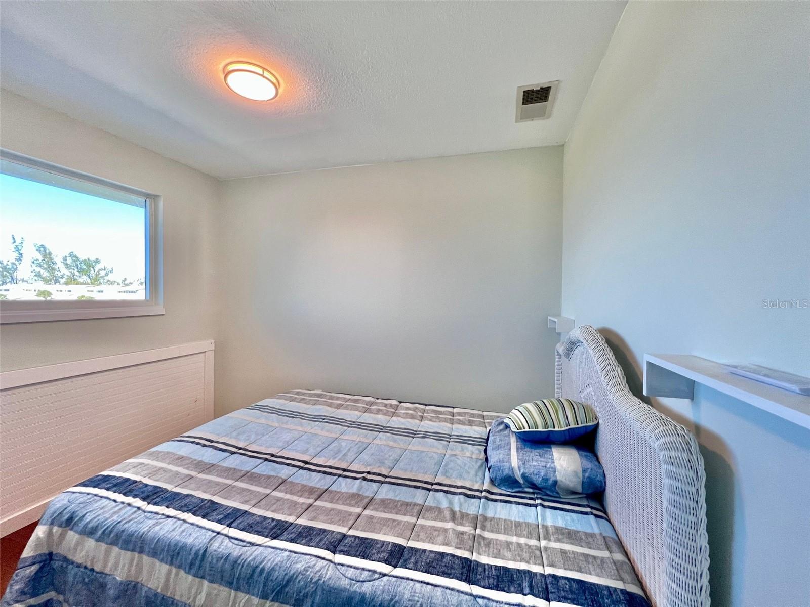 Image 28 of 66 For 9400 Little Gasparilla Island H4