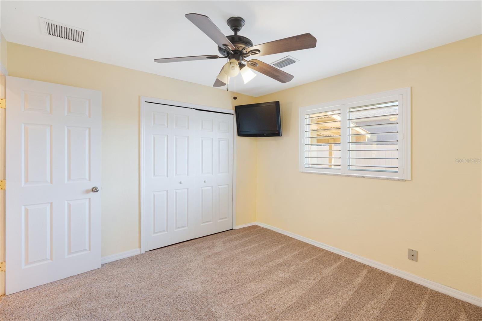 Image 19 of 51 For 322 29th Terrace