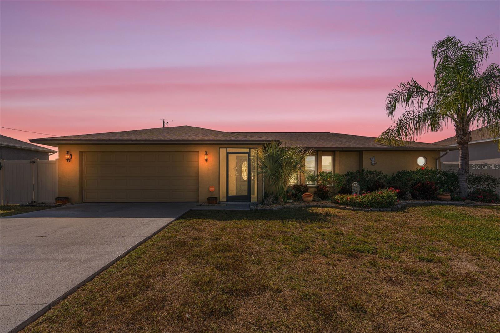 Image 2 of 51 For 322 29th Terrace