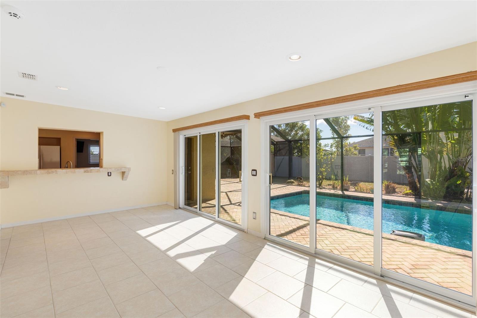 Image 25 of 51 For 322 29th Terrace