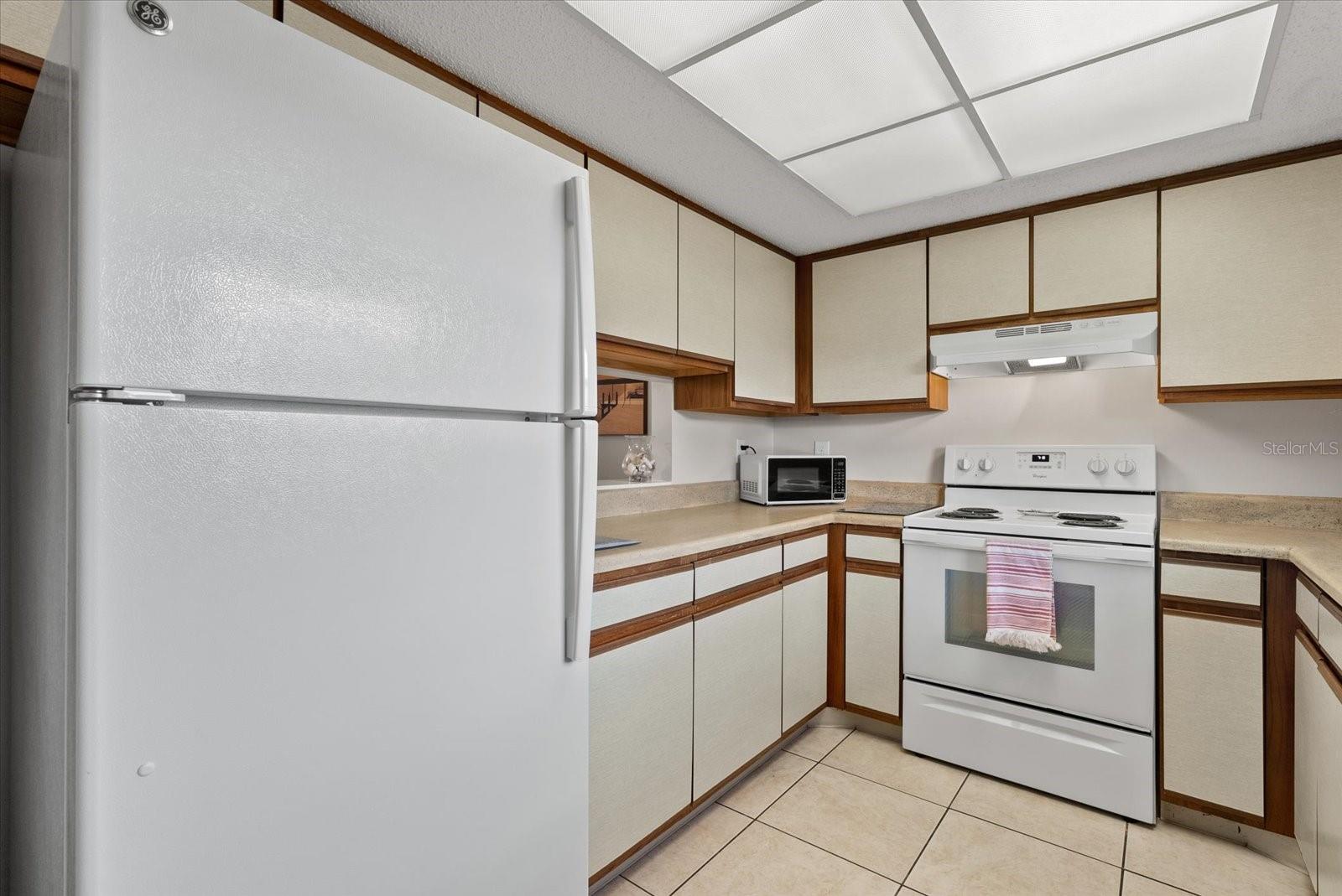 Image 11 of 47 For 1531 Placida Road 204