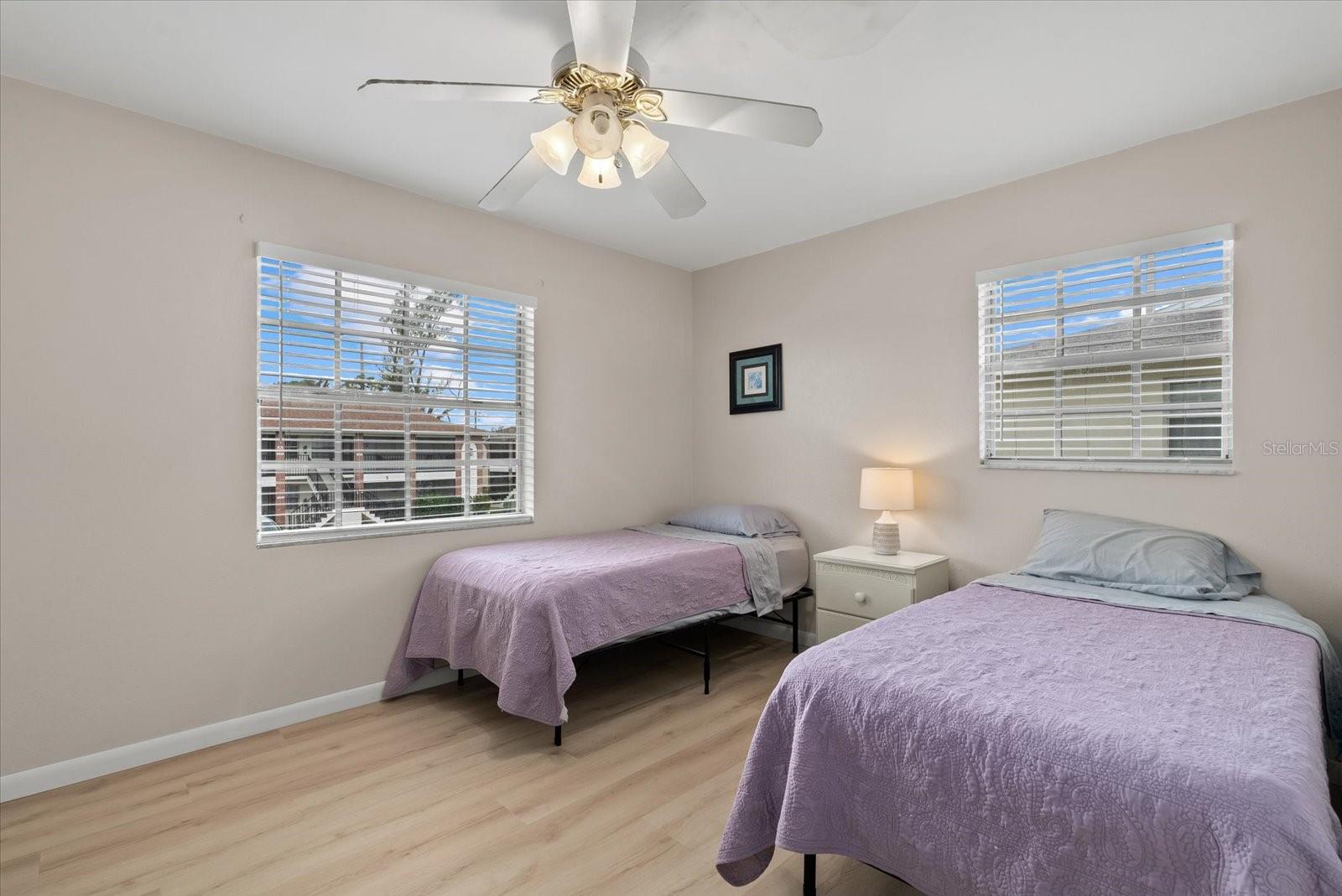 Image 23 of 47 For 1531 Placida Road 204