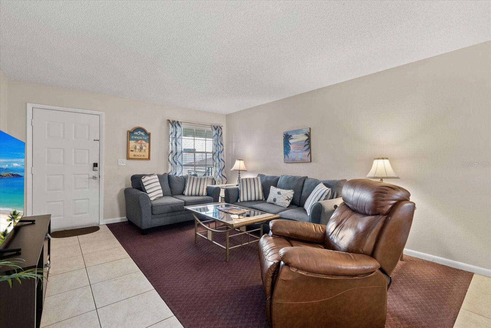 Image 4 of 47 For 1531 Placida Road 204