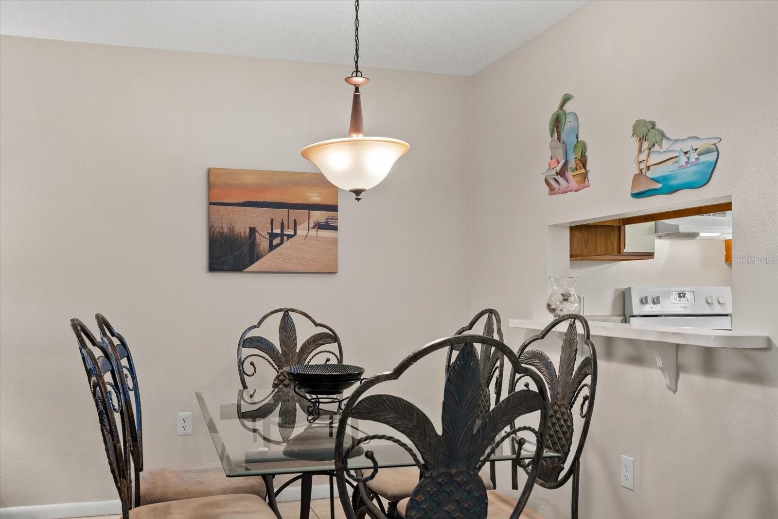 Image 8 of 47 For 1531 Placida Road 204