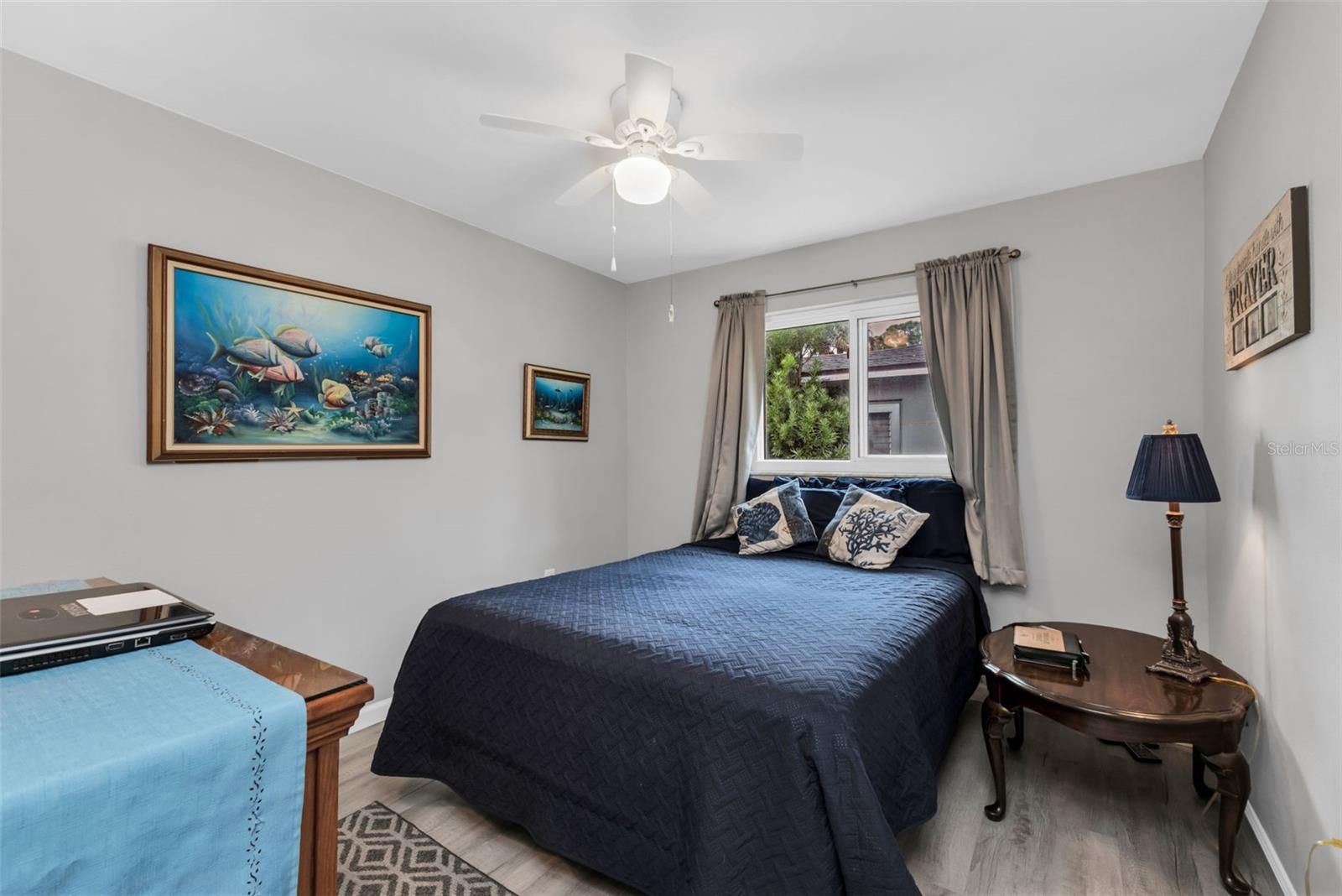 Image 25 of 45 For 16 Oakland Hills Place