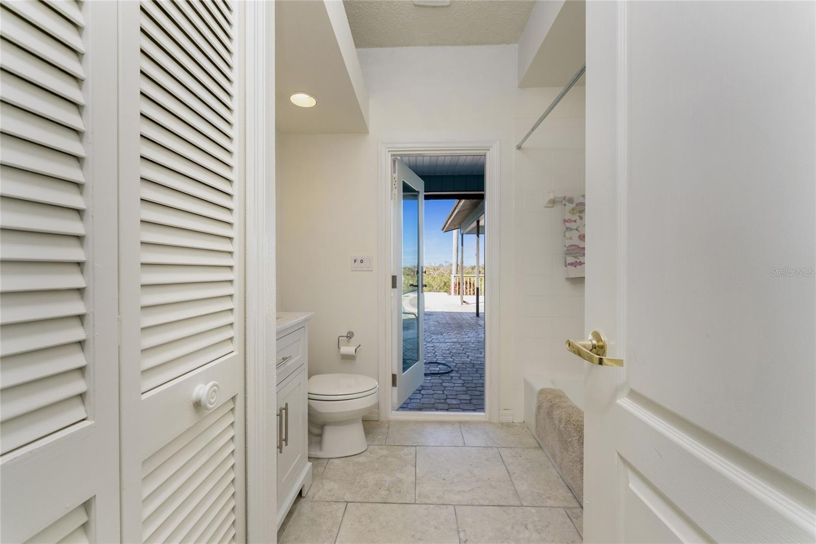 Image 41 of 74 For 50 Spyglass Alley