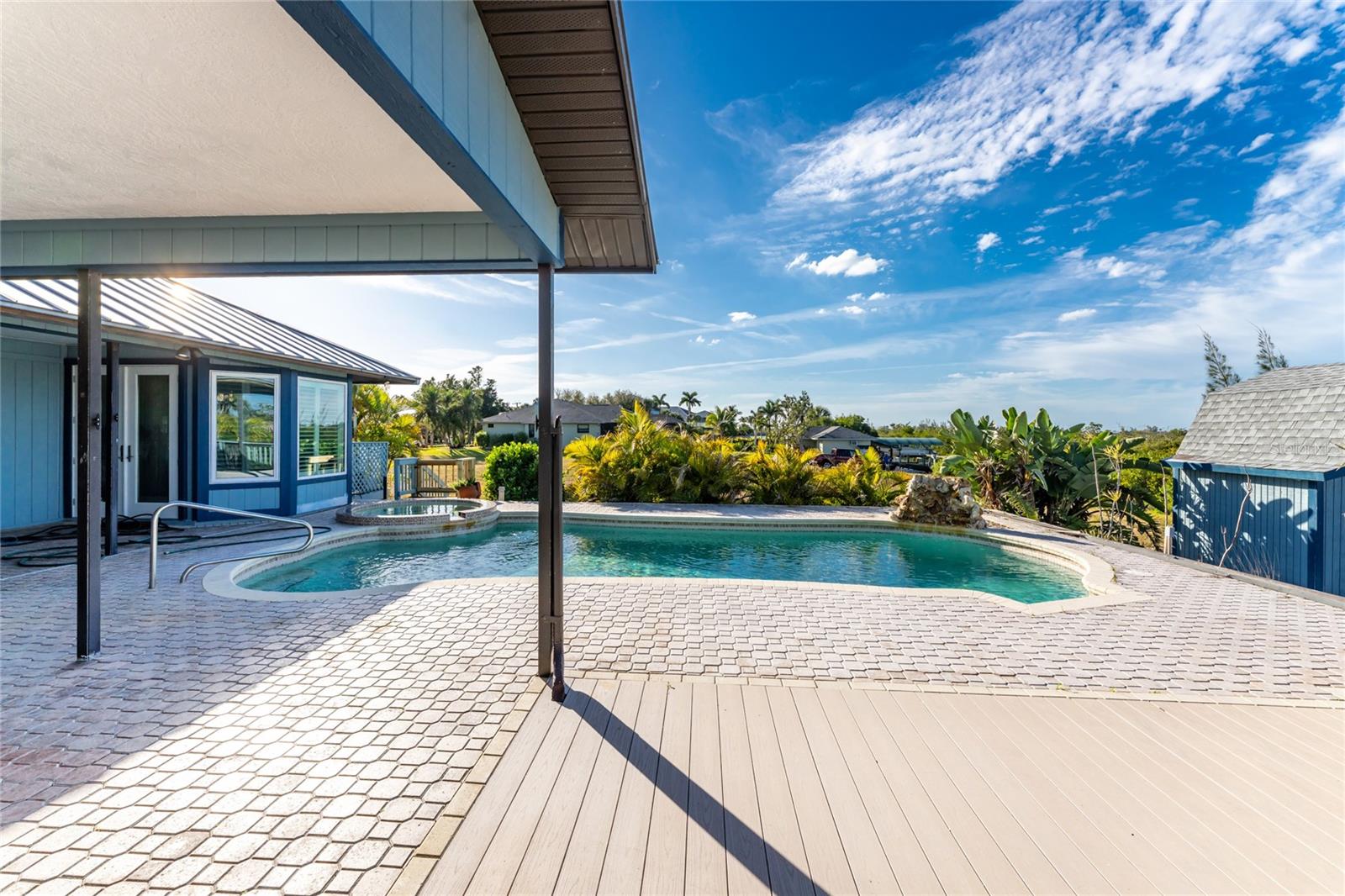 Image 50 of 74 For 50 Spyglass Alley