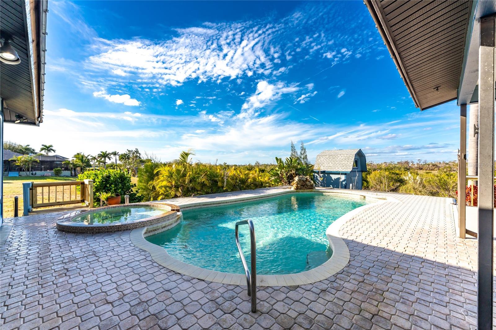 Image 52 of 74 For 50 Spyglass Alley