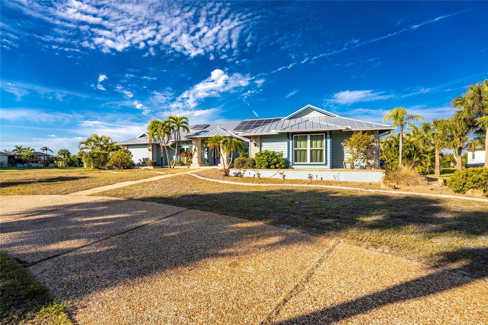 Image 62 of 74 For 50 Spyglass Alley