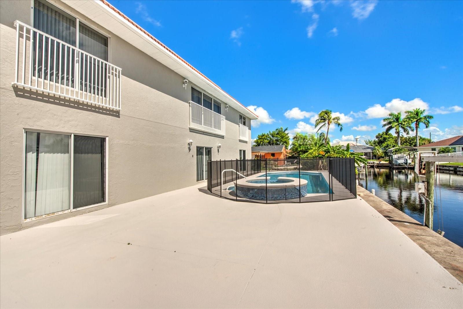 Image 38 of 40 For 4424 Canal Circle