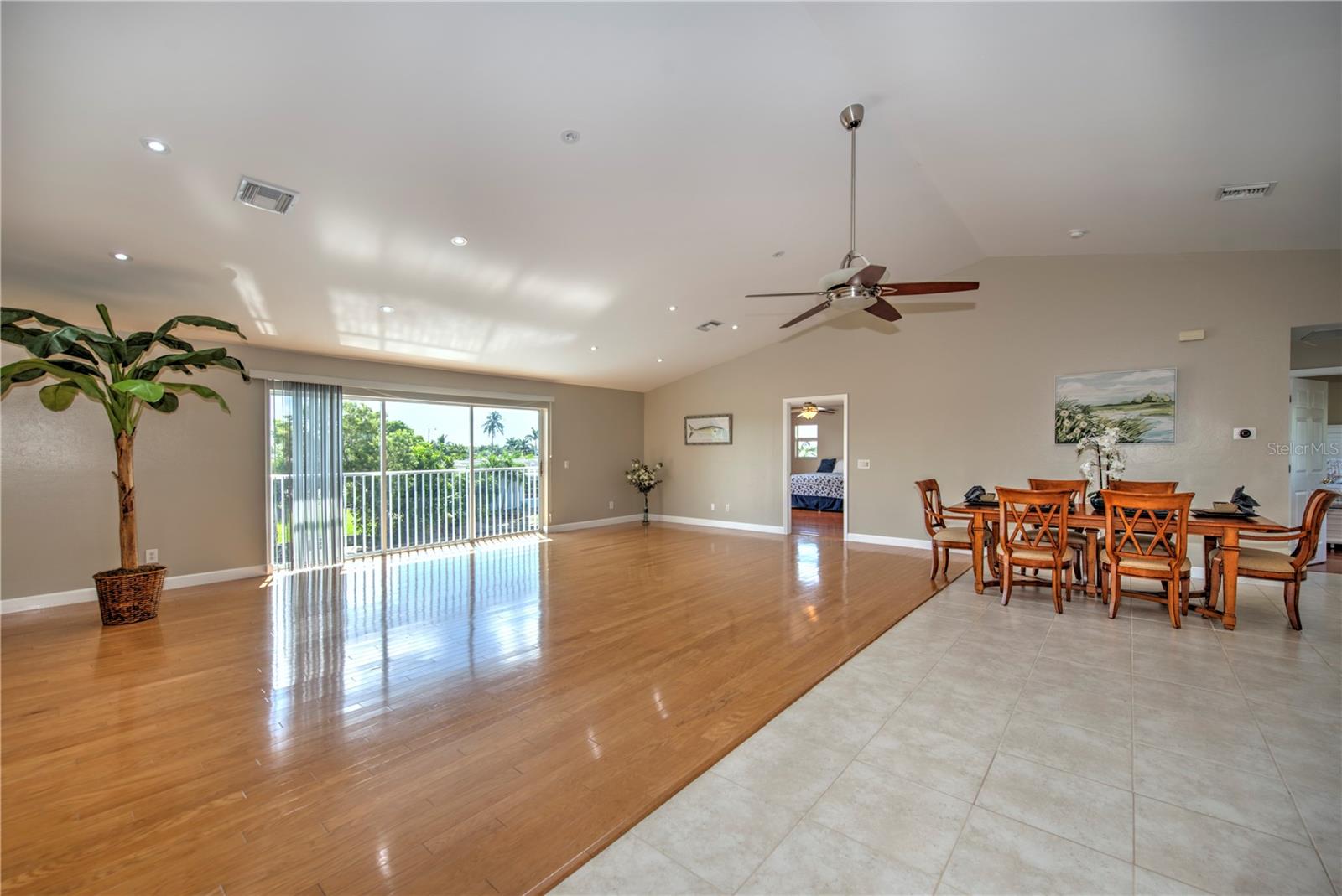 Image 39 of 40 For 4424 Canal Circle