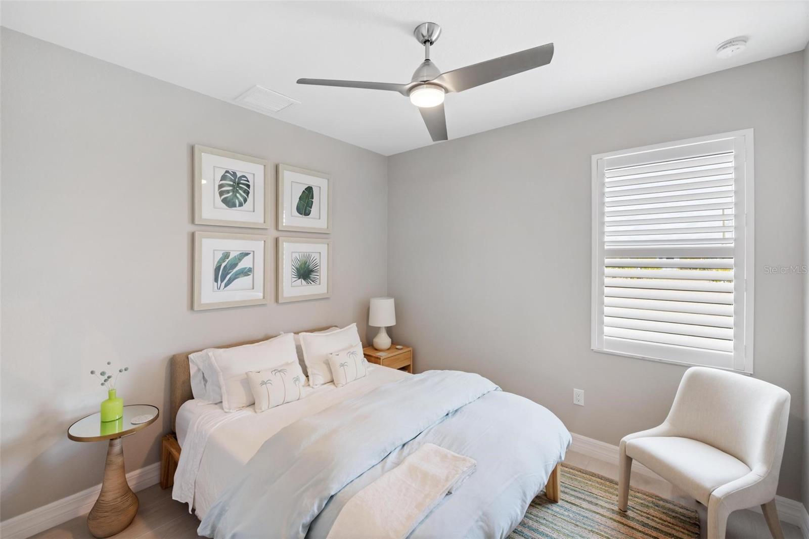 Image 33 of 50 For 270 Brig Circle W