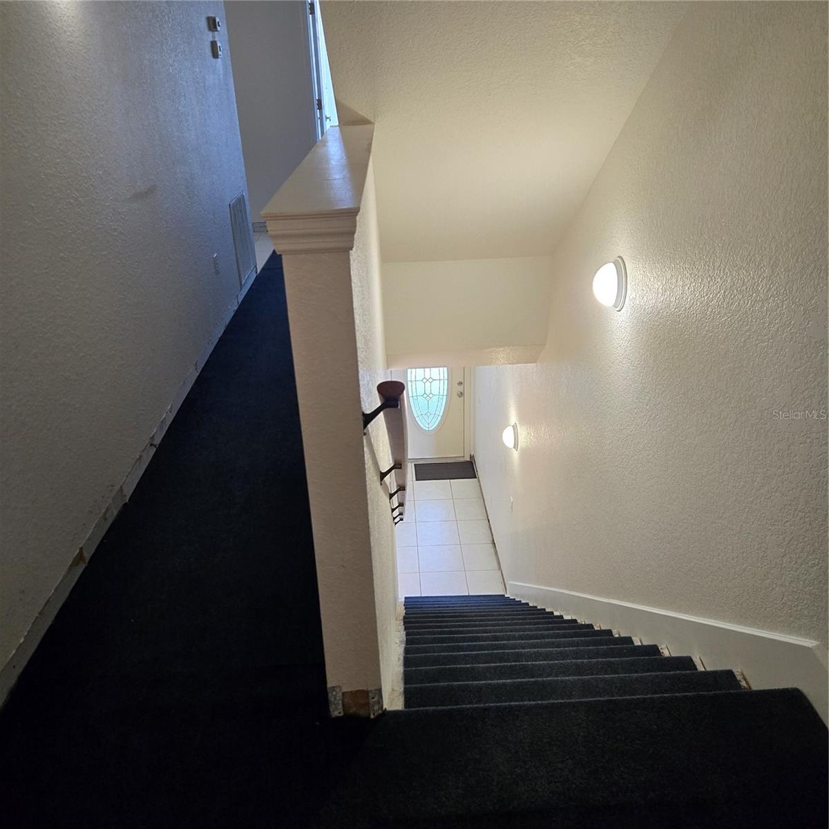 Image 22 of 46 For 4410 Warren Avenue 507