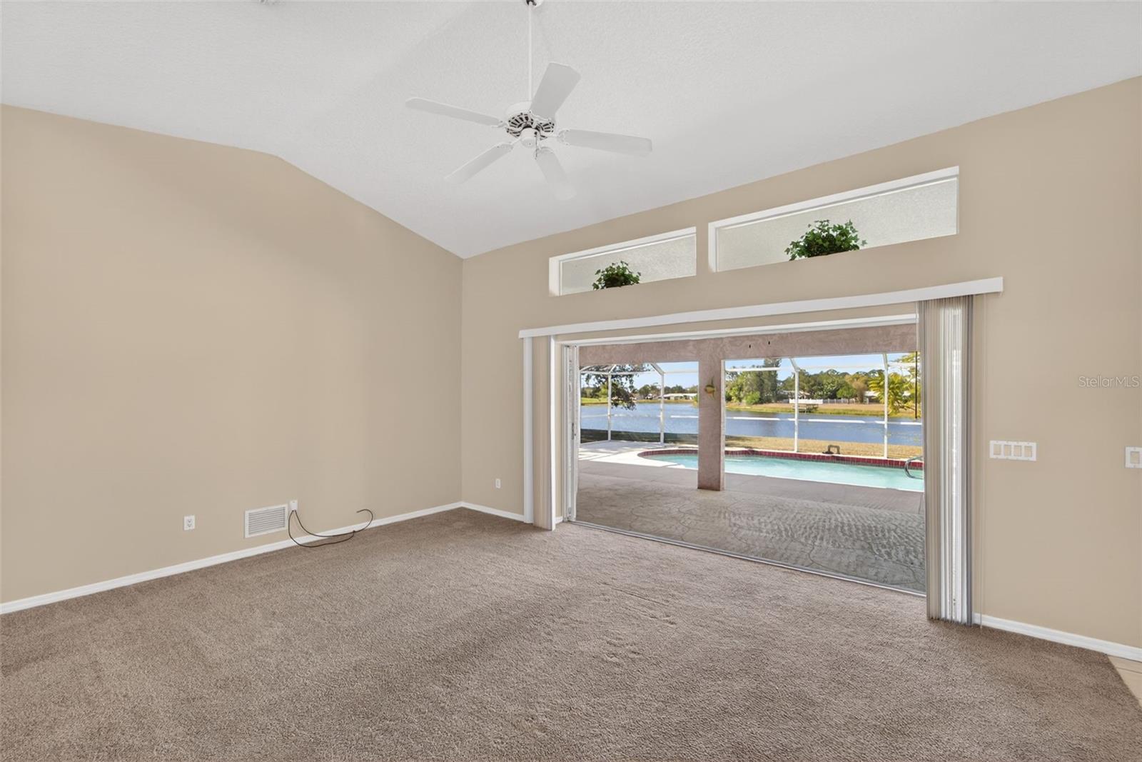 Image 10 of 52 For 4541 Blueridge Street