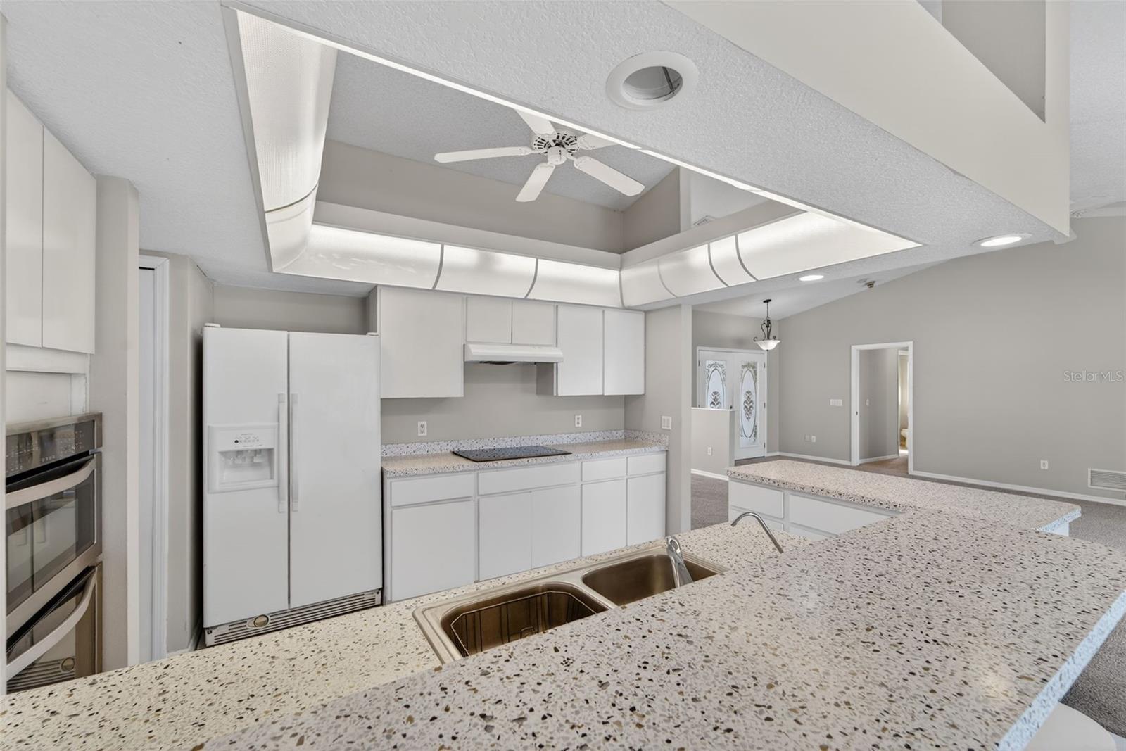 Image 13 of 52 For 4541 Blueridge Street