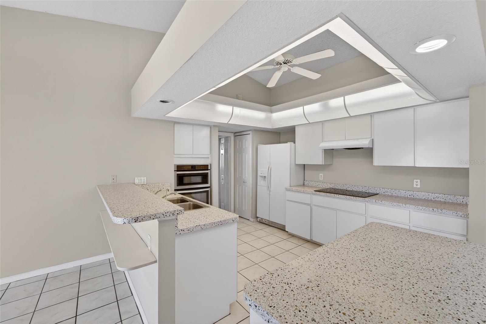 Image 14 of 52 For 4541 Blueridge Street