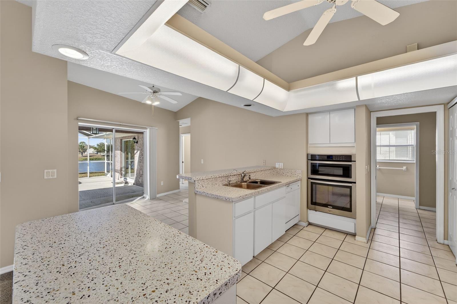 Image 15 of 52 For 4541 Blueridge Street