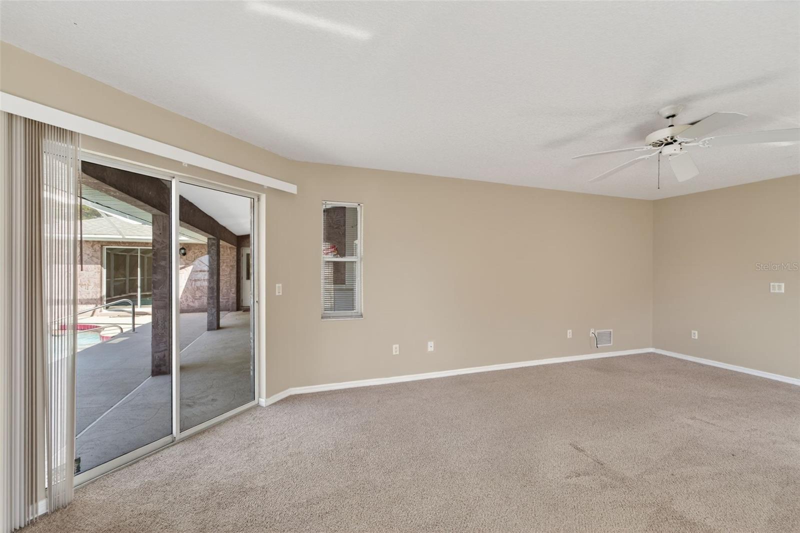 Image 26 of 52 For 4541 Blueridge Street