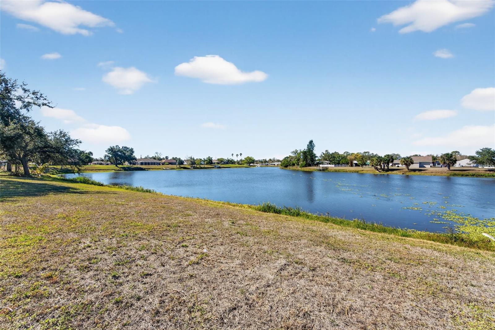 Image 39 of 52 For 4541 Blueridge Street