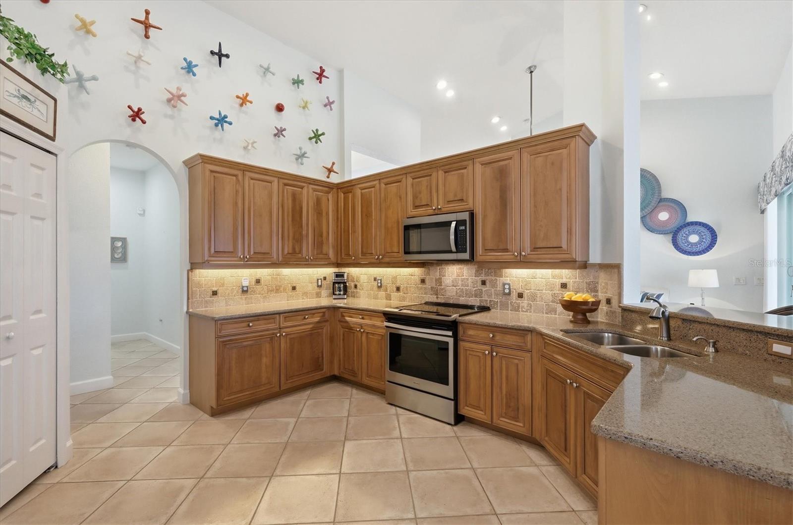 Image 16 of 78 For 3606 Pennyroyal Road